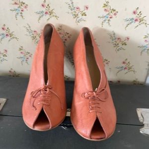 Giraudon pink peep toe heeled sandal